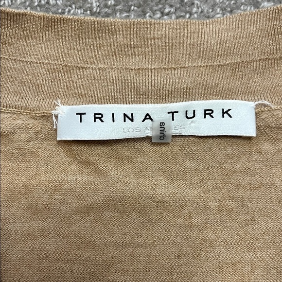 Trina Turk Merino Wool V-Neck Tan Sweater Size XS - Picture 2 of 8